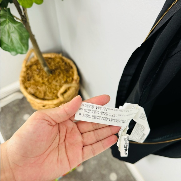 Zara Black Halter neck Body Con Pintuck Dress - Picture 2 of 6